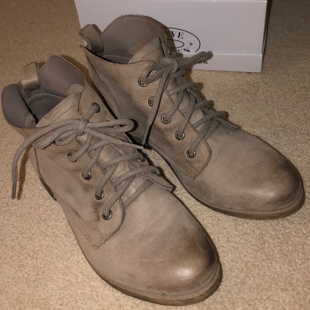 Steve madden light brown booties